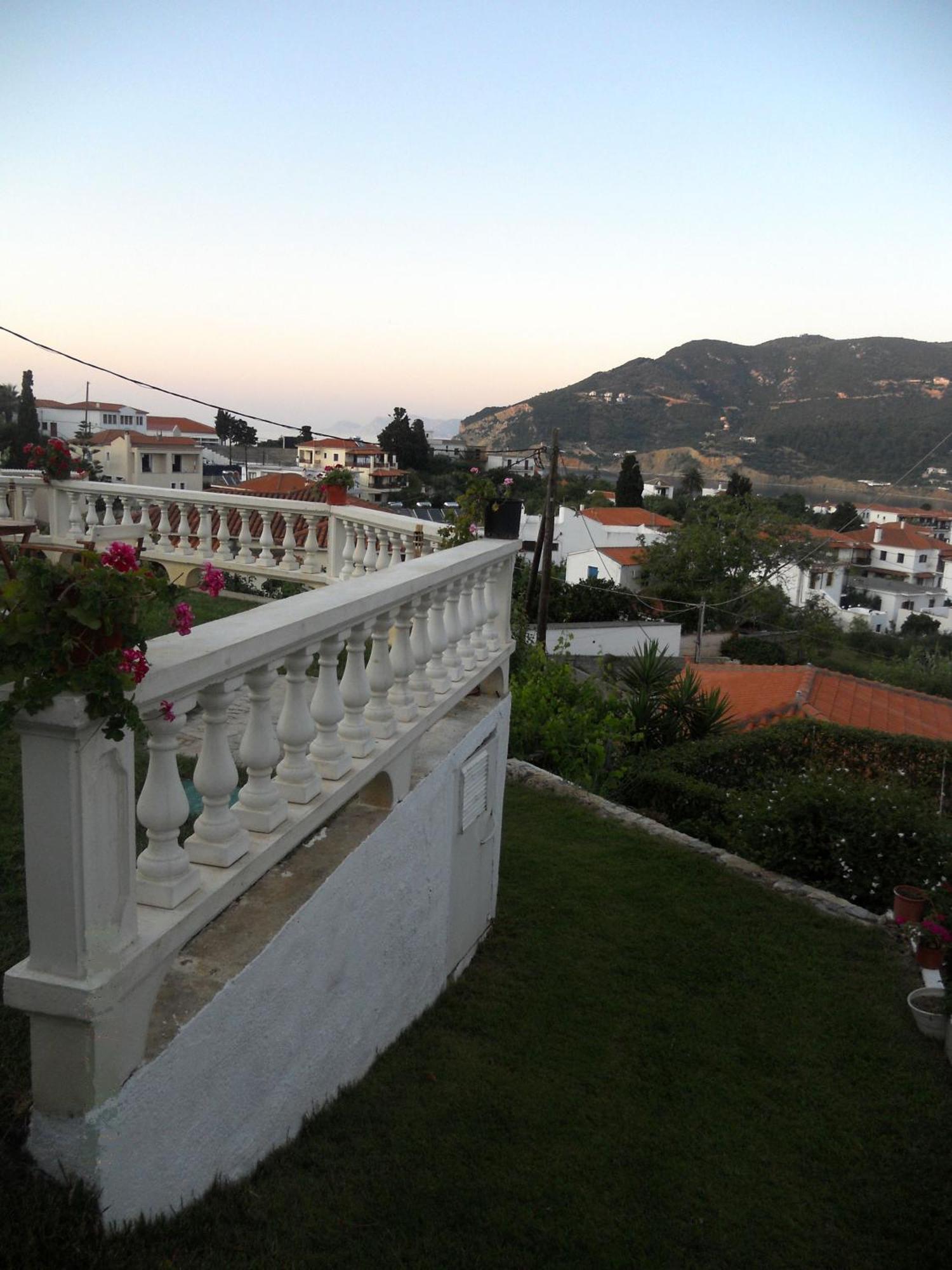 Hotel Albatros Skopelos Exterior foto