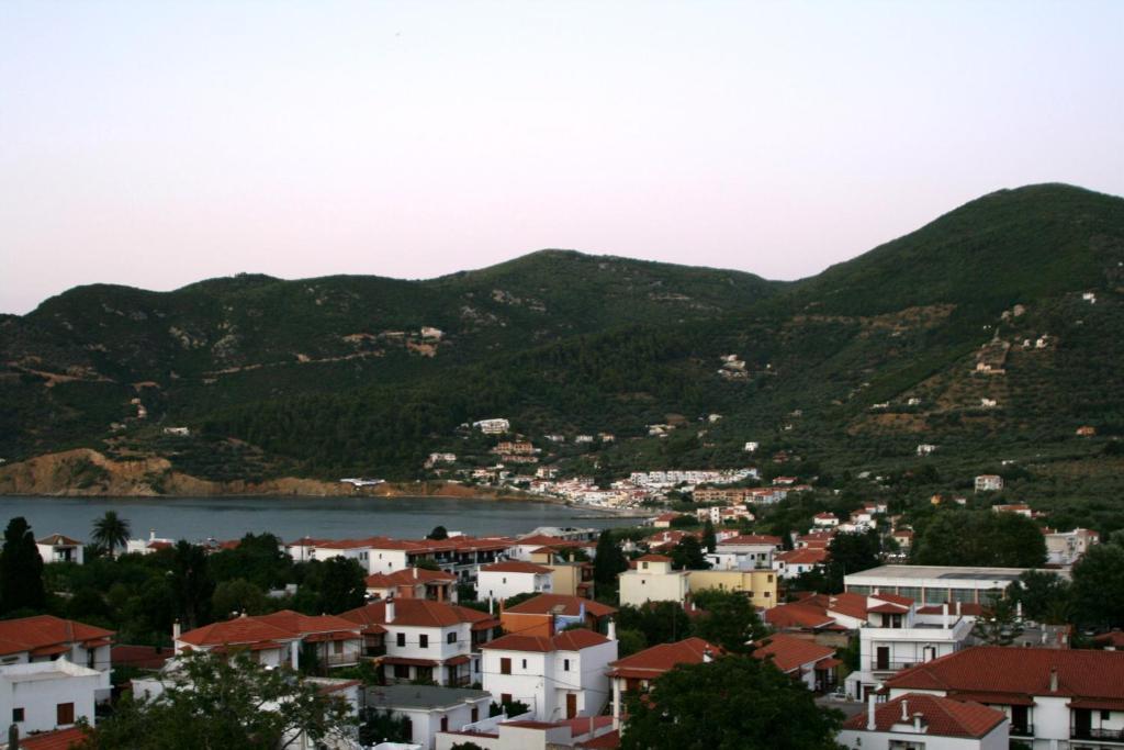 Hotel Albatros Skopelos Exterior foto